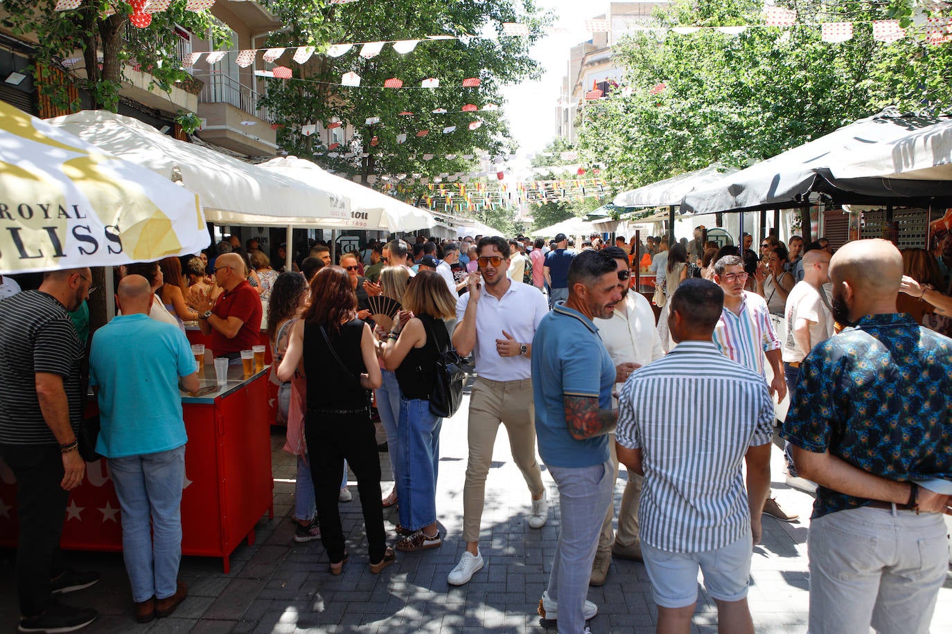 Ambiente de la Feria de Día de Cáceres