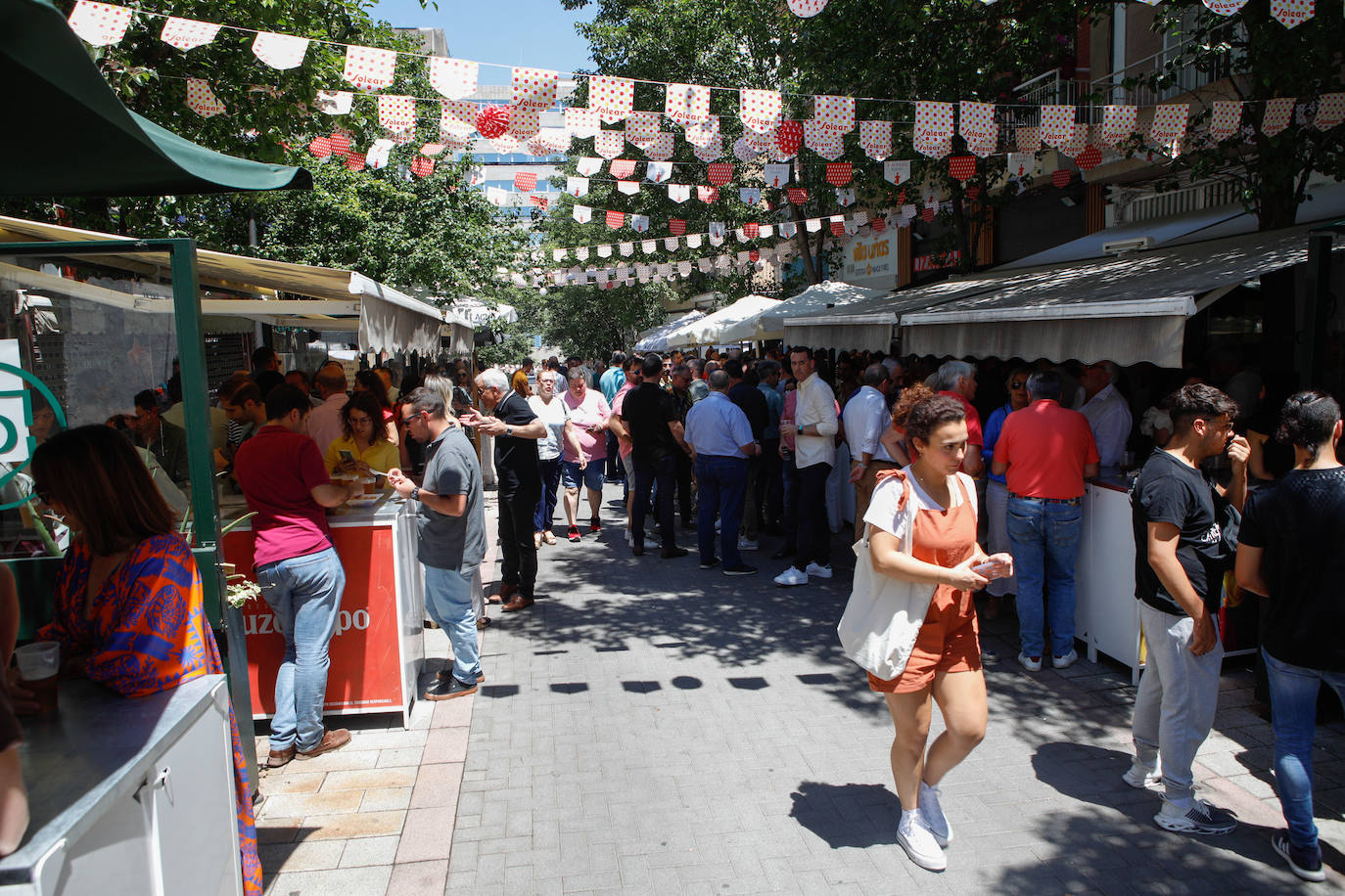 Ambiente de la Feria de Día de Cáceres