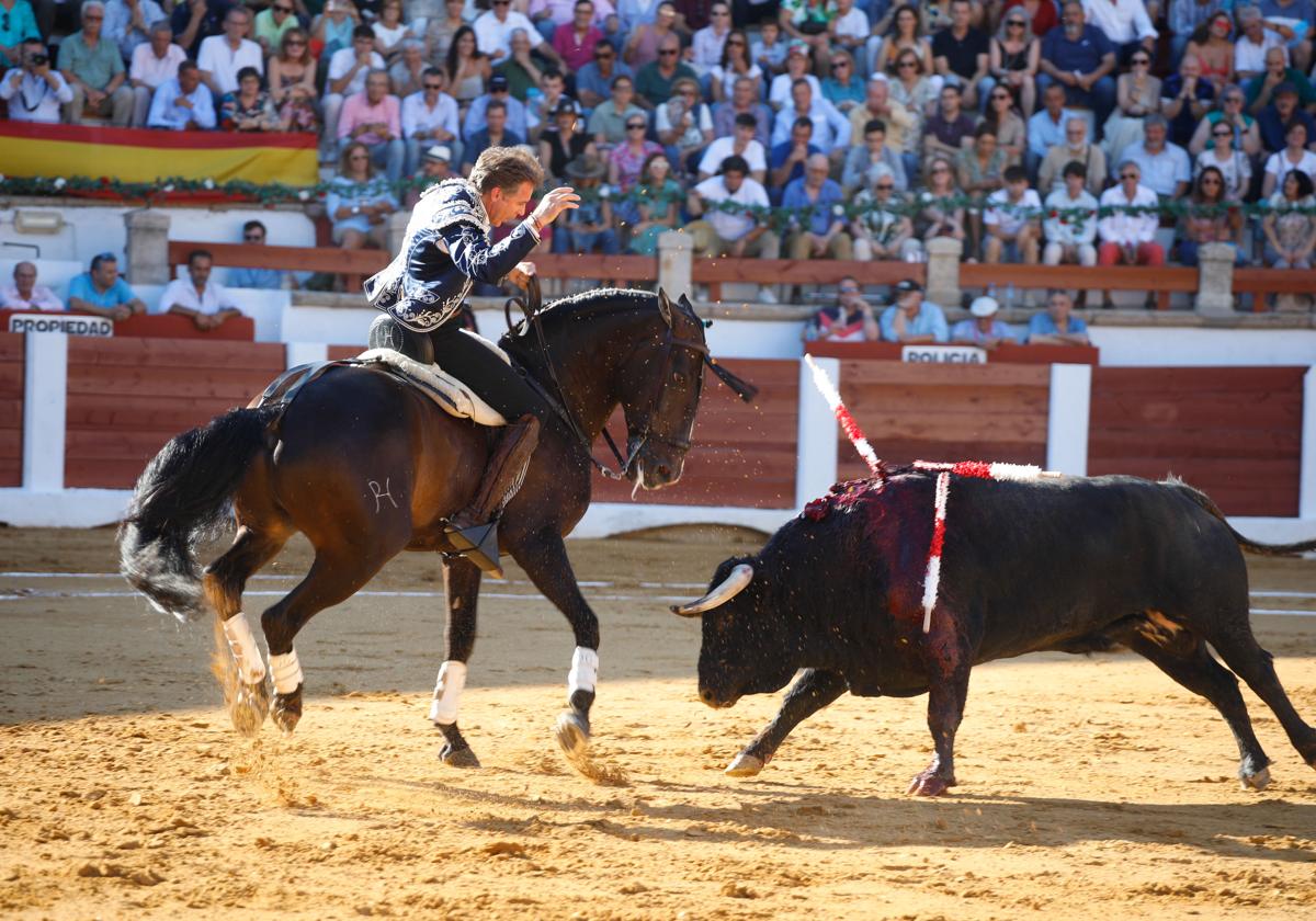 Fotos | Las mejores imágenes del regreso de los toros a Cáceres (I)