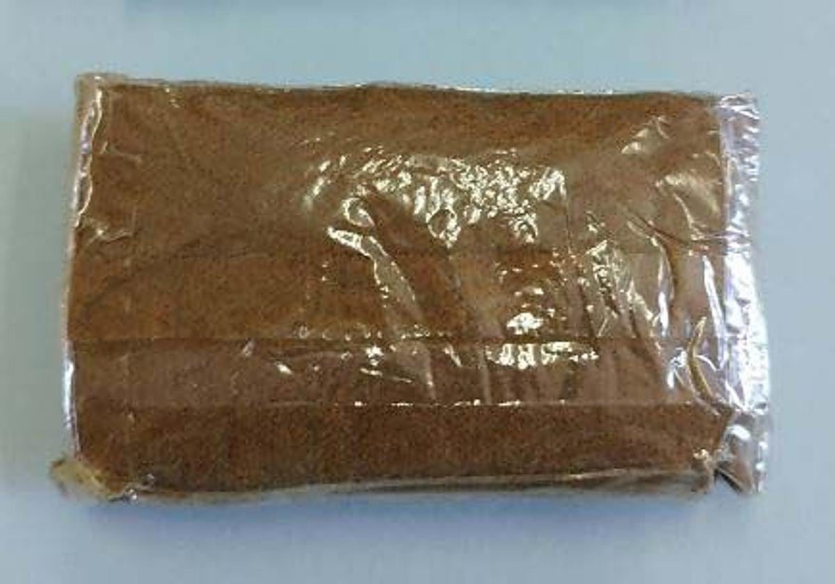 Detenido en un control cuando pretendía salir de Badajoz con 200 gramos hachís