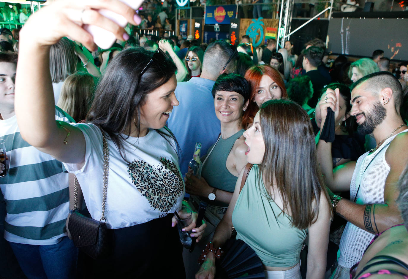 Ambiente en las casetas del Ferial de Cáceres