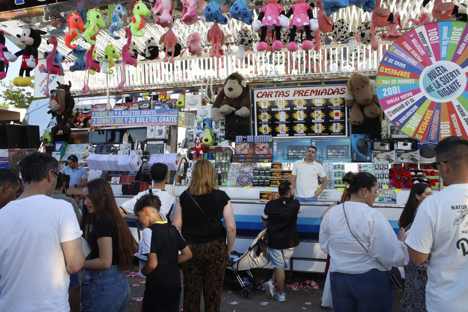 Las mejores imágenes del ambiente en el Ferial de Cáceres este sábado