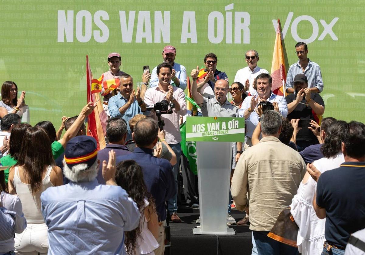 Acto de campaña en Badajoz.