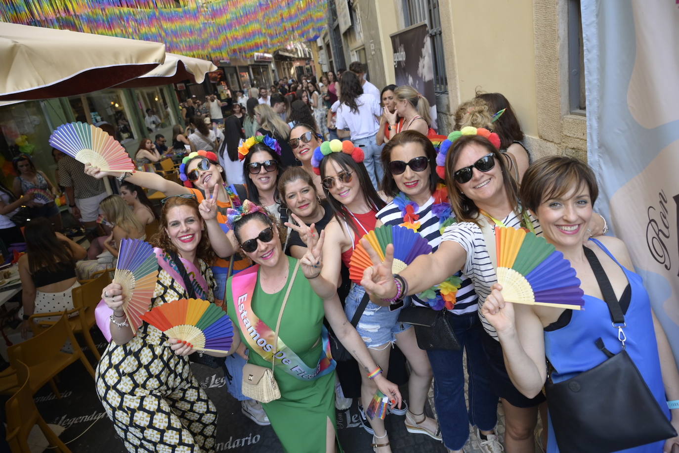 Las mejores fotos de la fiesta de Los Palomos en el centro de Badajoz