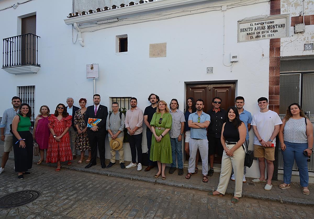 Homenaje a Benito Arias Montano en su casa natal