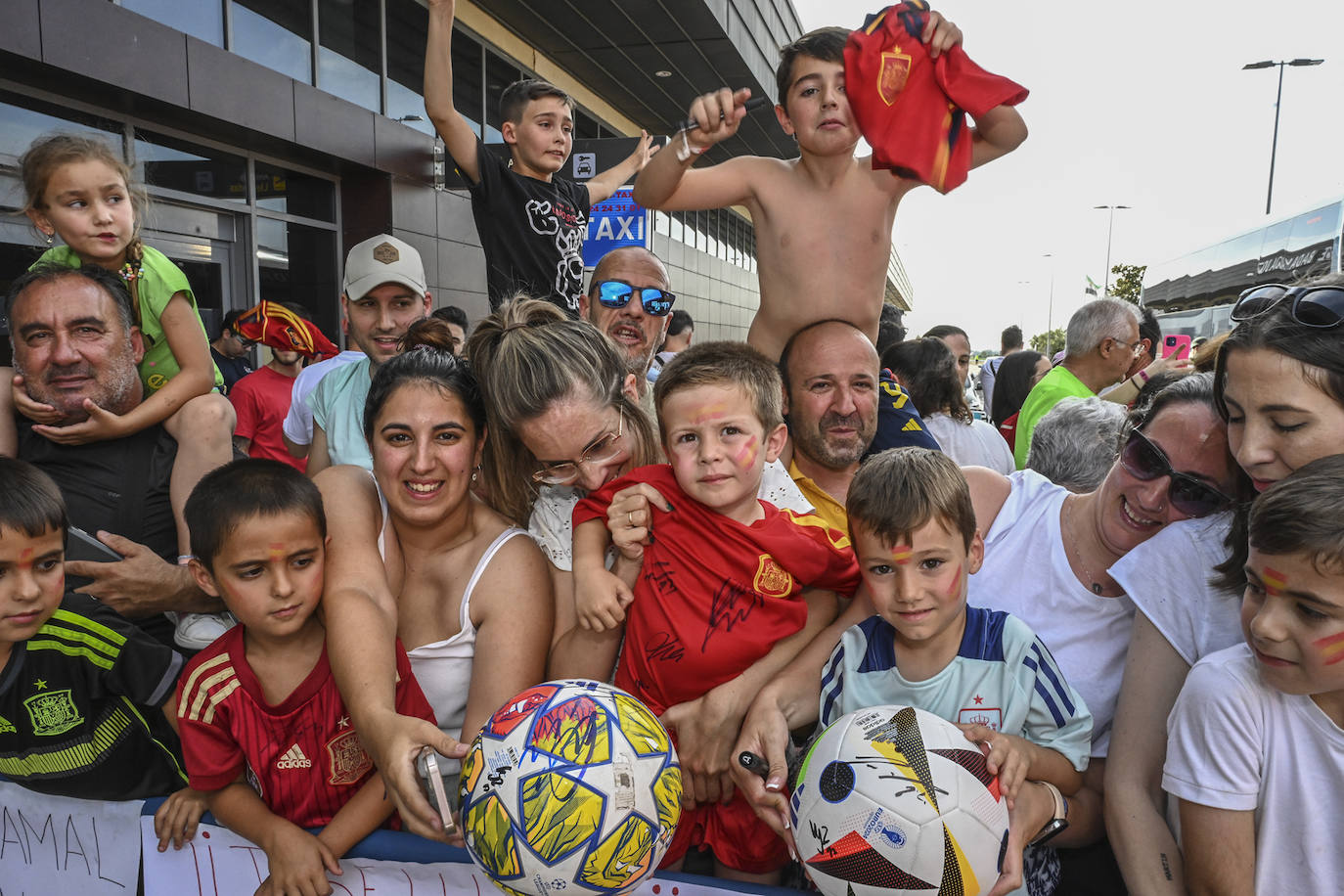 Badajoz recibe a la selección española, en imágenes (I)