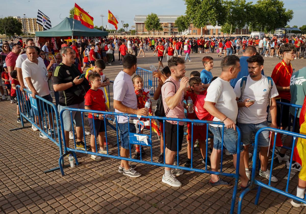 Búscate en el Nuevo Vivero durante la previa del España-Andorra