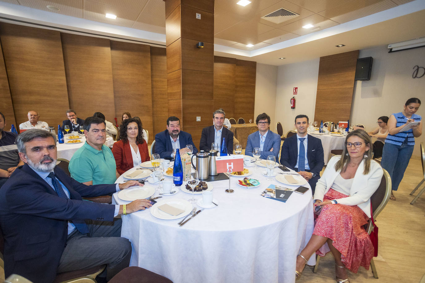 Adrián Urbano, Juan Carlos Cotallo, Inés Vinagre, Julián Casas, Mario Oriol, Ángel Carlos Bernáldez, Alberto Álvarez e Isabel Chaves.