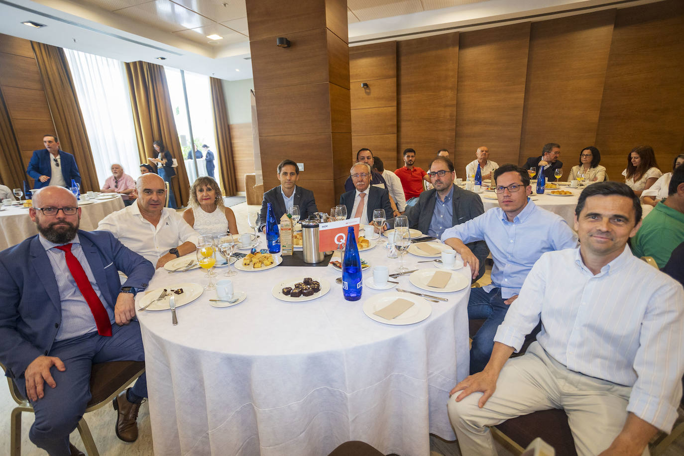 Dionisio Gil, Andrés Blanco, Antonia González, Javier Muñoz, Luis Felipe de la Morera, Claudio Mateos, Epifanio Manzano y Pablo Duarte.