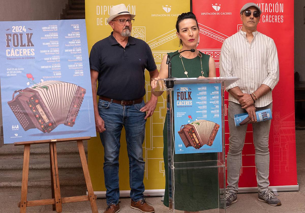 El Festival Folk de la Diputación de Cáceres llega este año a 14 municipios para promocionar las tradiciones