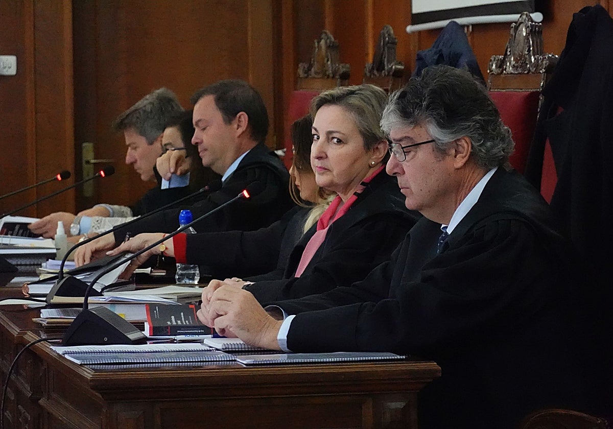 José Duarte, en primer término, ha anunciado que recurrirá en apelación al Constitucional.