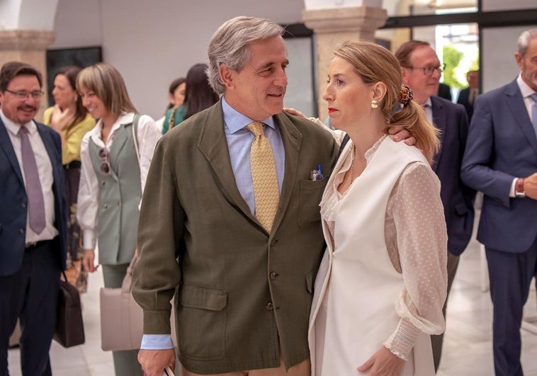 María Guardiola con el consejero Ignacio Higuero.