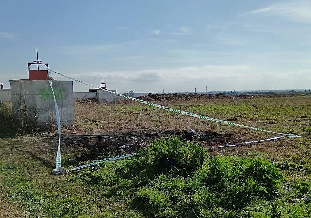 Lugar en el que apareció el vehículo calcinado con el cadáver en su interior.