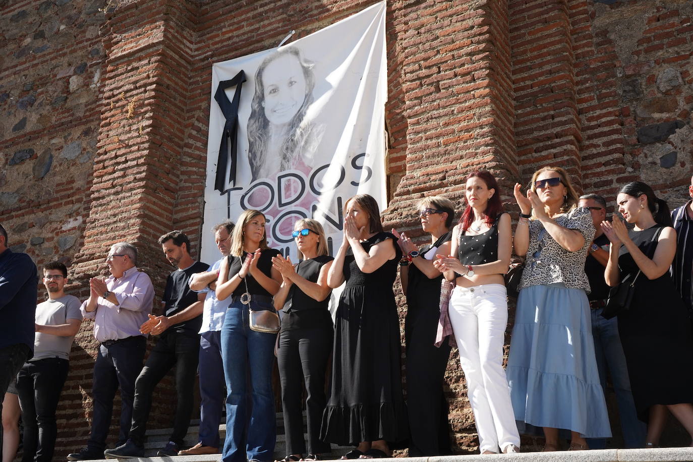 Fotos | Homenaje y funeral de Manuela Chavero en Monesterio