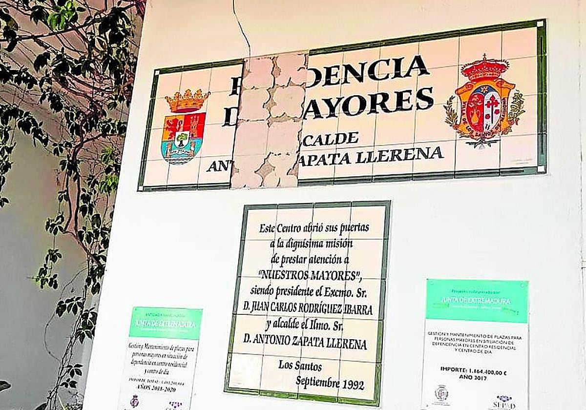 Roto desde hace más de dos años