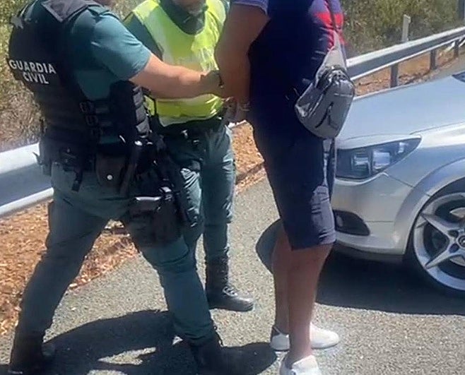 A prisión por llevar 465 dosis de éxtasis y 1.650 euros cuando circulaba cerca de Cáceres