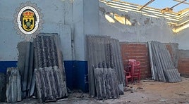 Planchas de uralita recupreradas