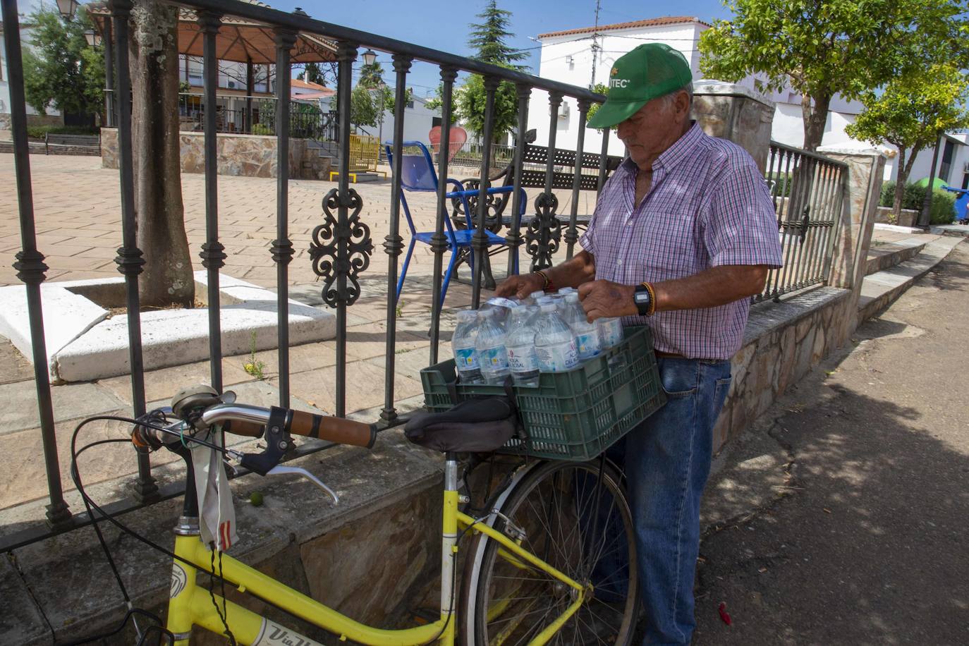 Guadajira continúa con el agua contaminada