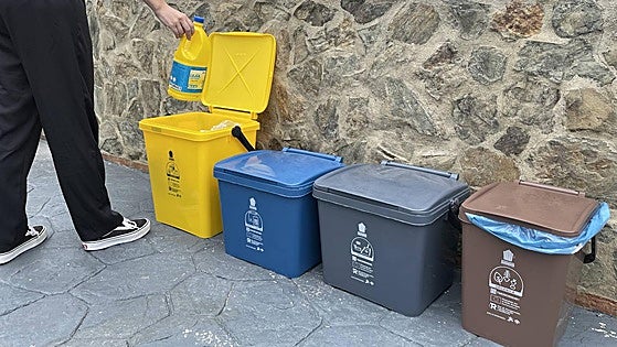 Monesterio se incorpora al nuevo sistema de recogida de basura 'Puerta a Puerta'