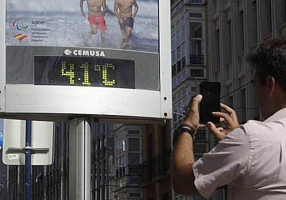 Cómo evitar que el móvil se sobrecaliente durante el verano