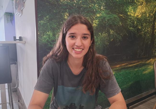 Lucía empezó a jugar al fútbol en Zafra y luego fue fichada por el Extremadura.