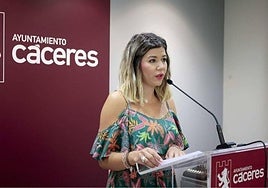Encarna Solís es la concejala de Asuntos Sociales de Cáceres.