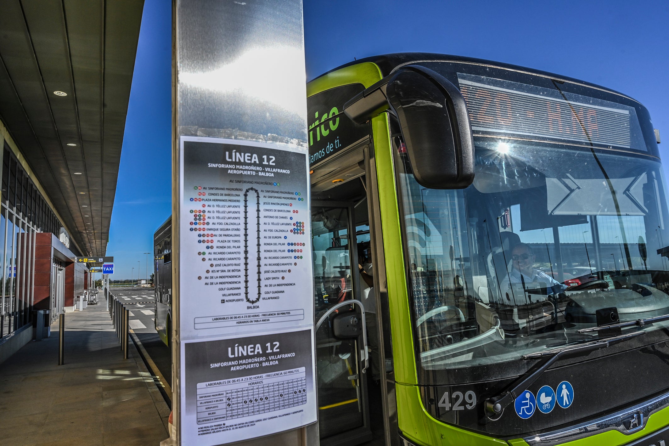 La línea 12 de Tubasa también se modifica en verano para llegar hasta el aeropuerto.