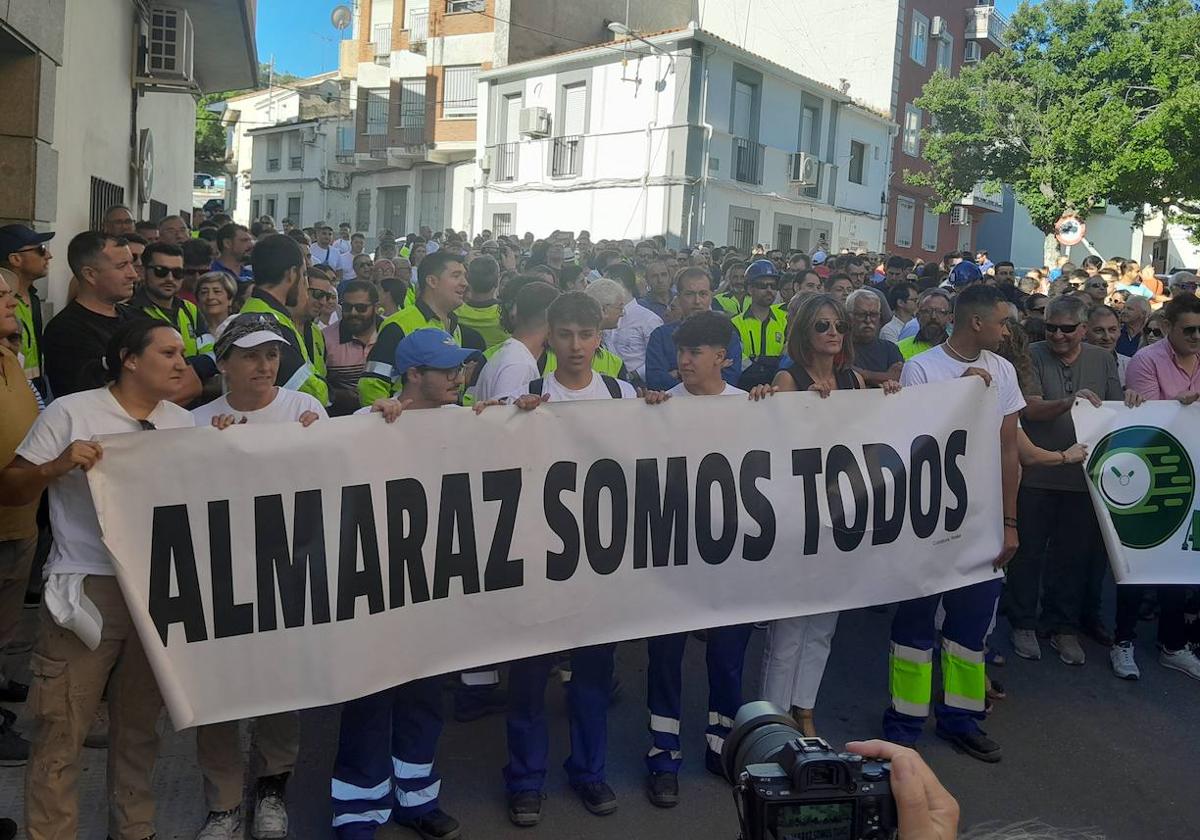 Protestas en contra del cierre de la central nuclear de Almaraz.