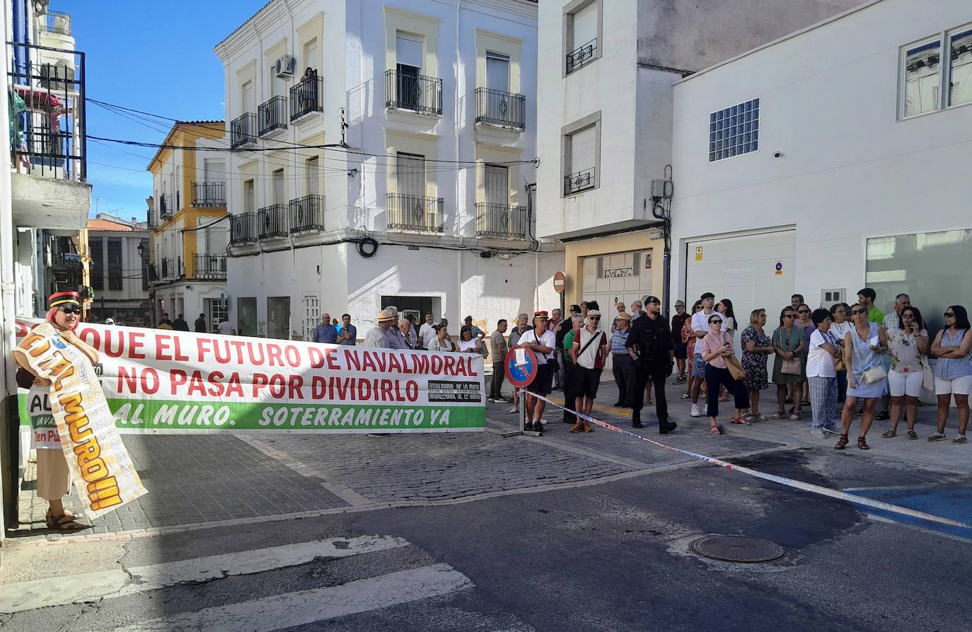 Protestas en contra del cierre de la central nuclear de Almaraz.