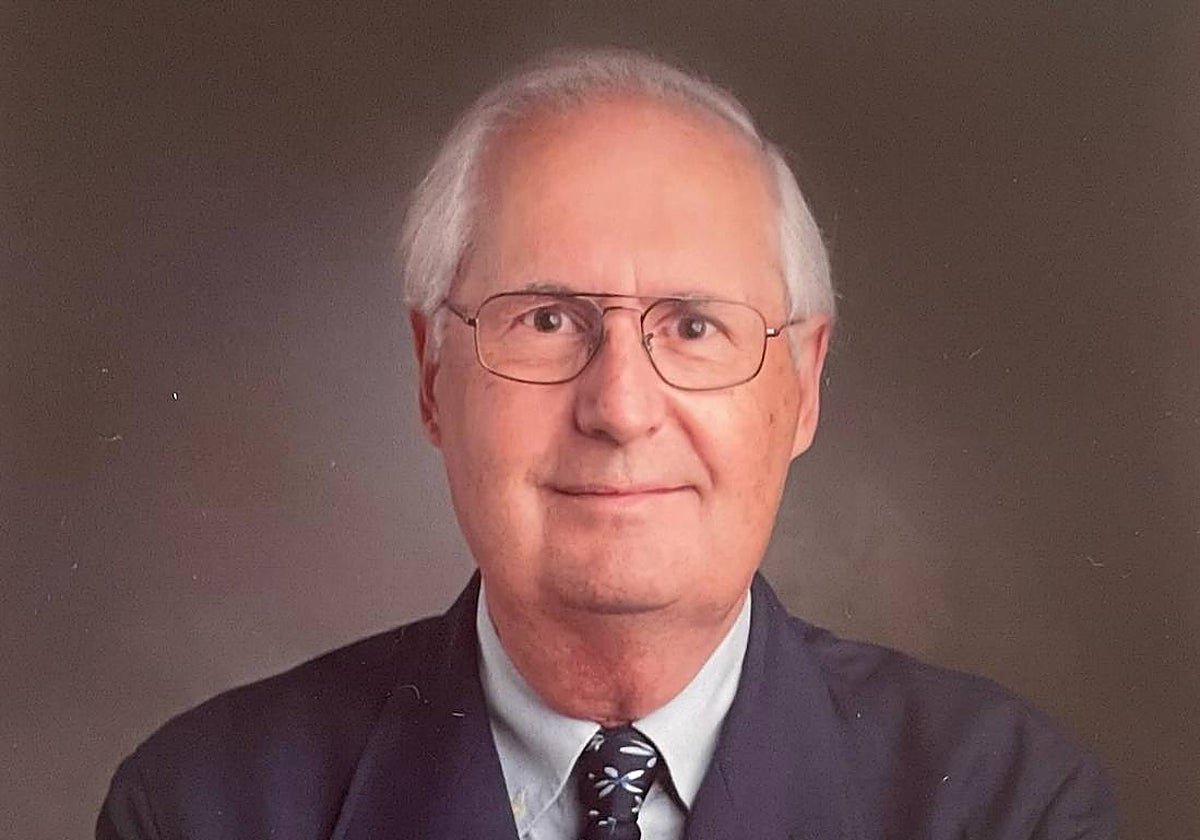 Gonzalo Reynolds ha fallecido en Sevilla, pero su funeral se oficiará en Badajoz este lunes.