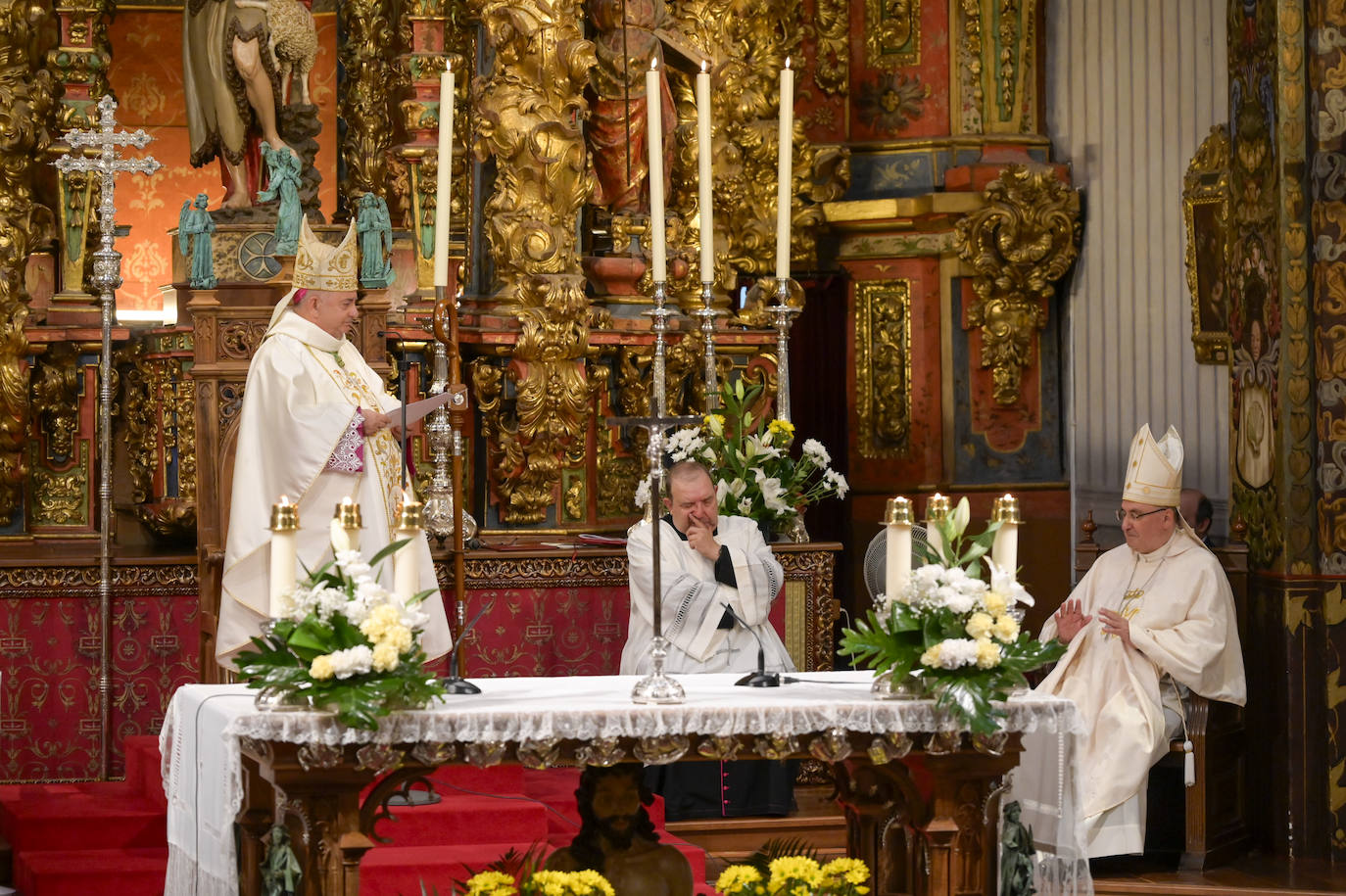 Fotos de la eucaristía celebrada por el nuevo arzobispo de Mérida-Badajoz, José Rodríguez Carballo
