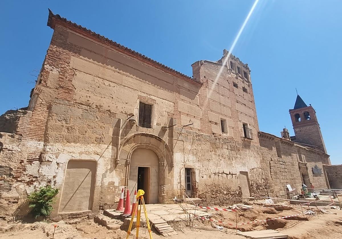 Fachada de las Freylas, en la plaza de Santa Eulalia.