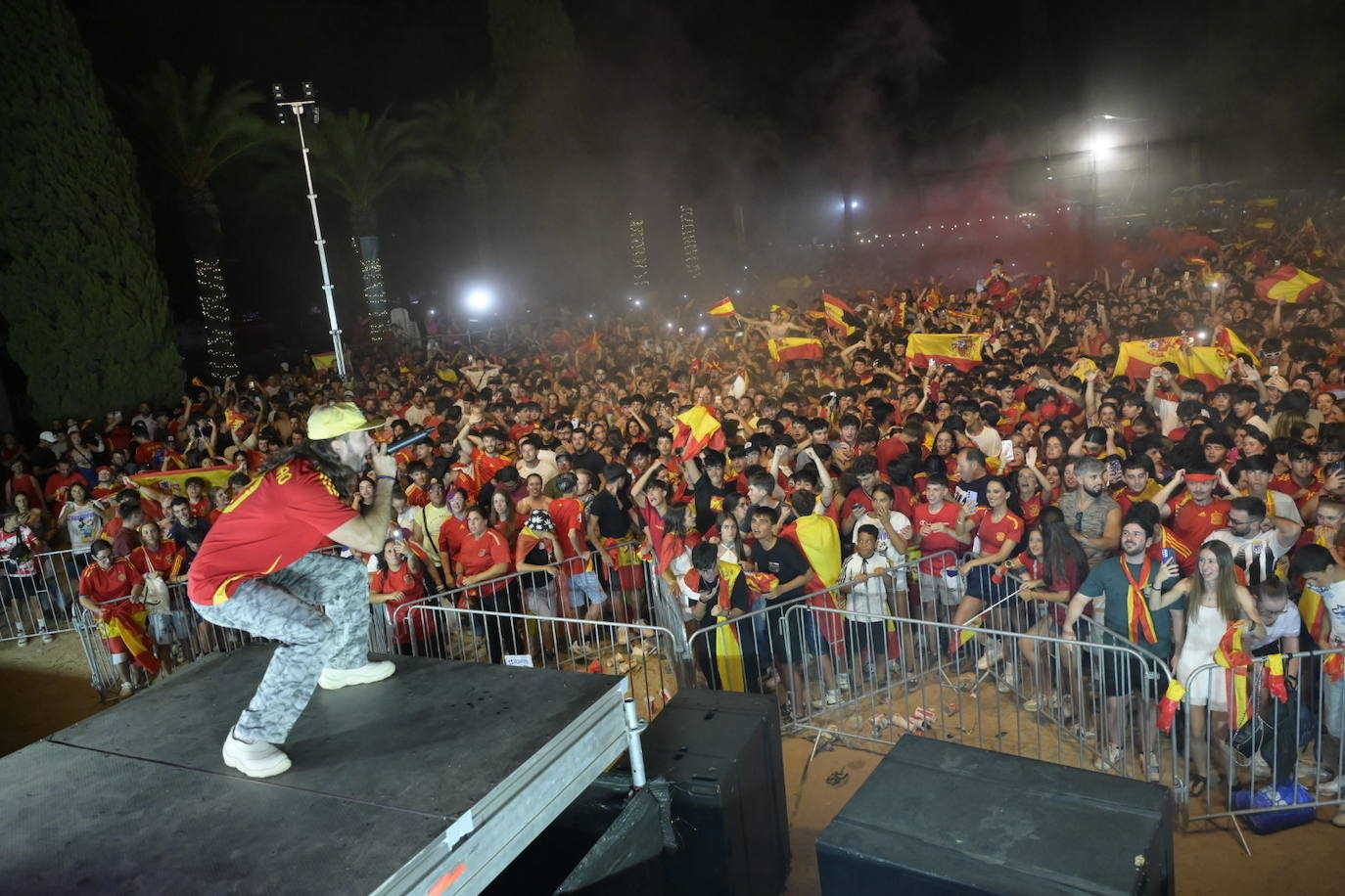 Celebración de la victoria de España en Badajoz