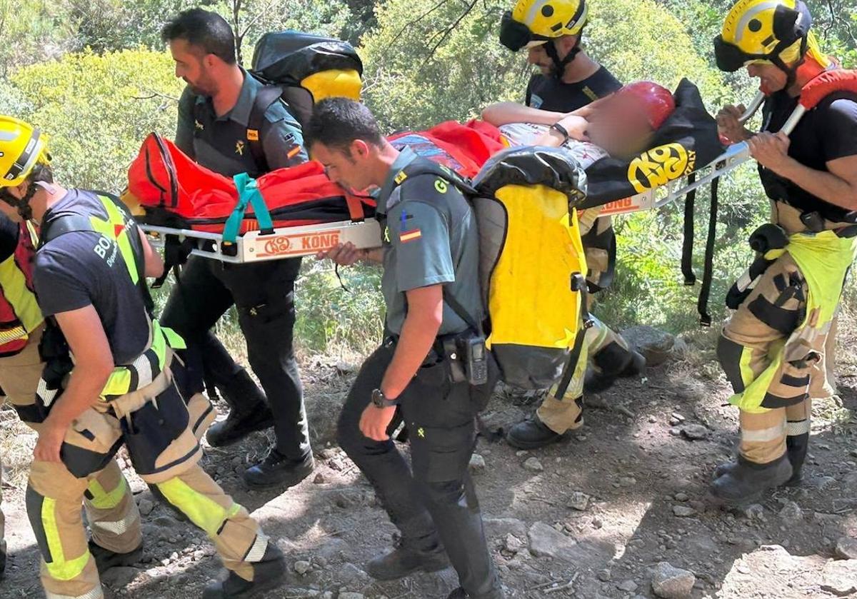 Así fue el rescate de la mujer herida en el Trabuquete, en Guijo de Santa Bárbara