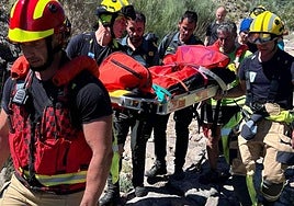 Así fue el rescate de la mujer herida en el Trabuquete, en Guijo de Santa Bárbara