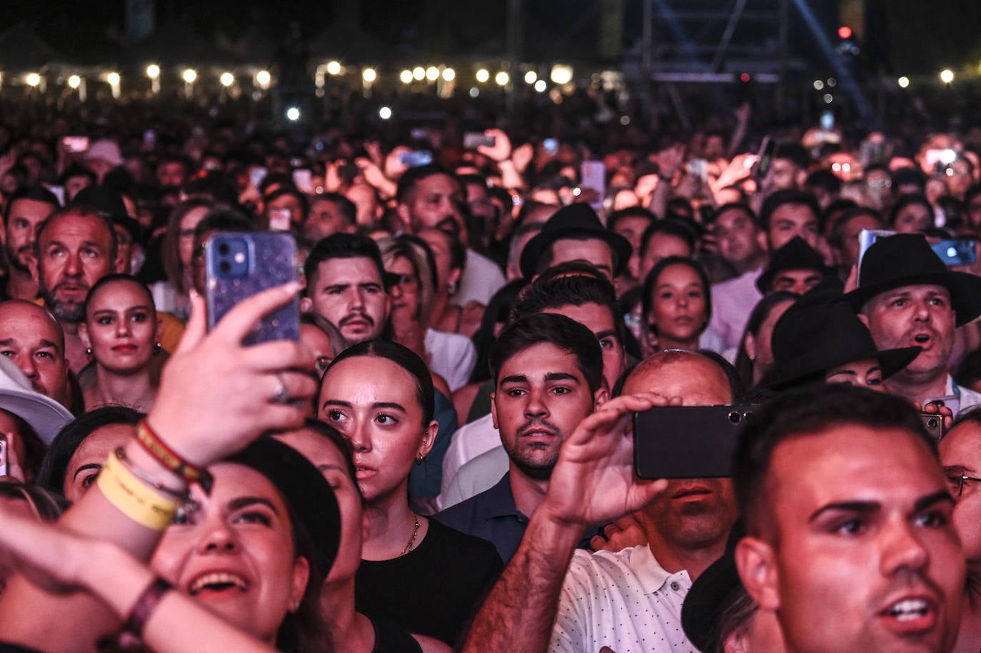 Las fotos del concierto de &#039;El Barrio&#039; en la Alcazaba de Badajoz