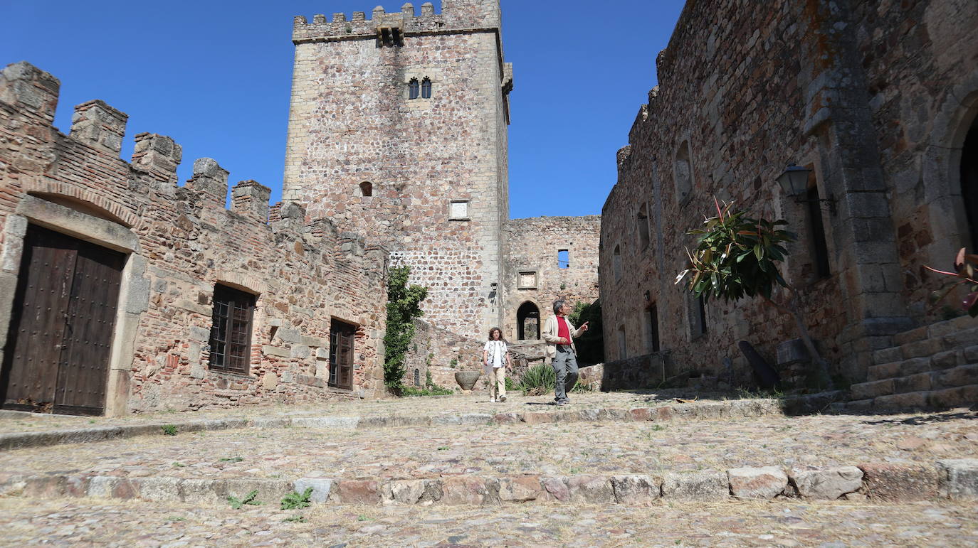 Interior del Castillo de Luna