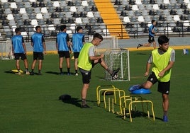 Entrenamiento del Badajoz en el Nuevo Vivero.