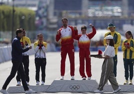 Álvaro Martín y María Pérez sobre el podio, aunque las medallas se entregarán este jueves.