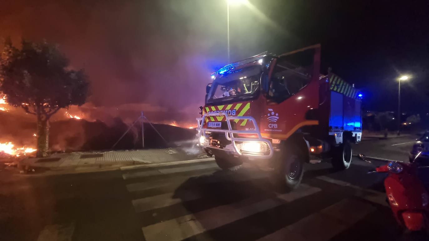 Así ha sido el incendio en el barrio La Corchera