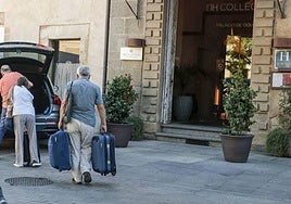 Turistas en Extremadura.