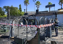Fotos | Así ha quedado la terraza del bar del río Guadiana en Badajoz