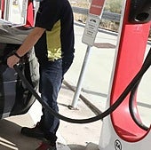 Extremadura cuenta con 282 puntos para recargar coches eléctricos