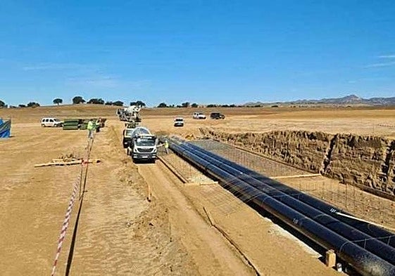 El TSJEx condena a la Junta a pagar 740.000 euros a la UTE del regadío de Monterrubio 