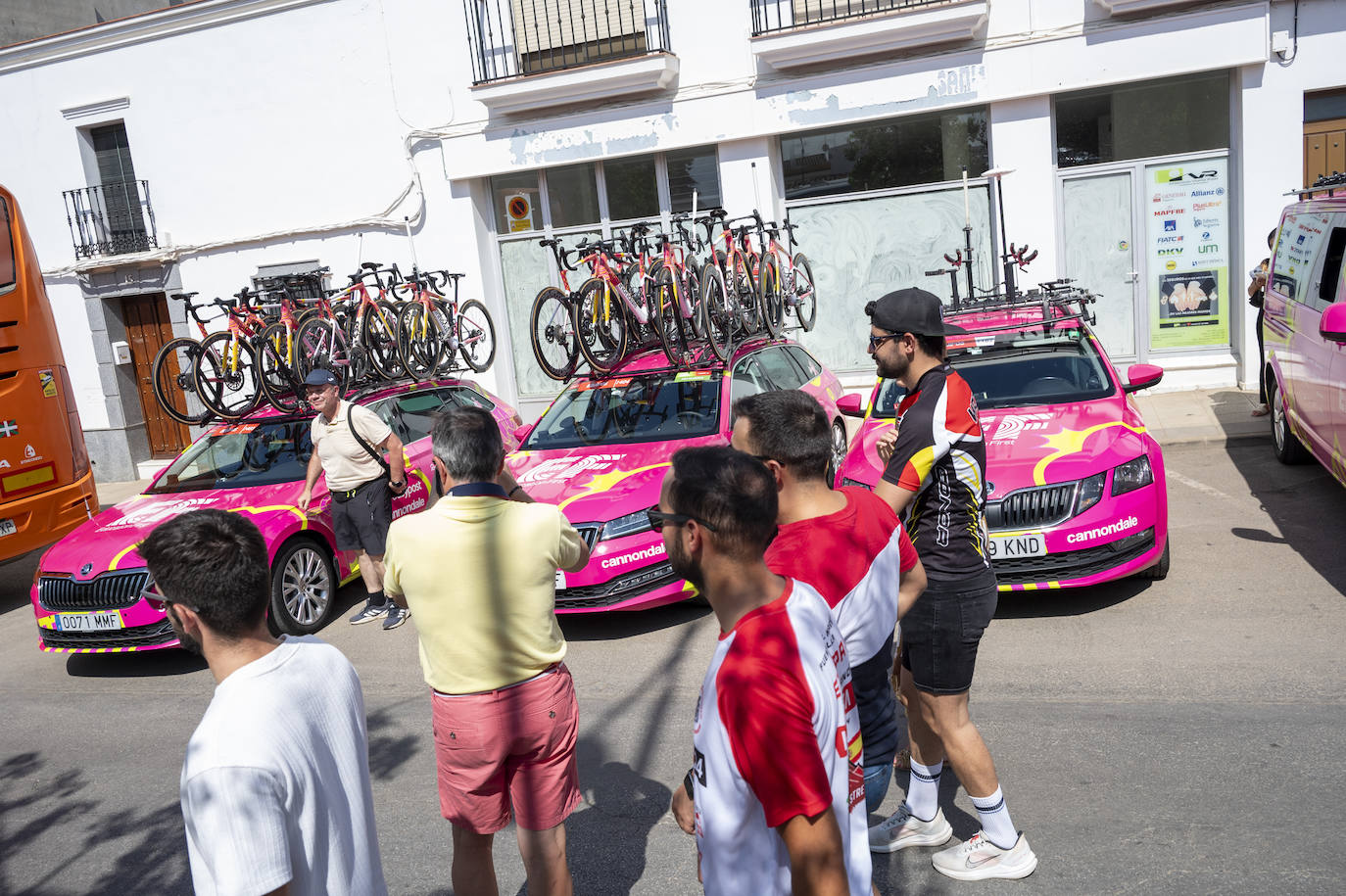 La Vuelta se despide de Extremadura, en imágenes