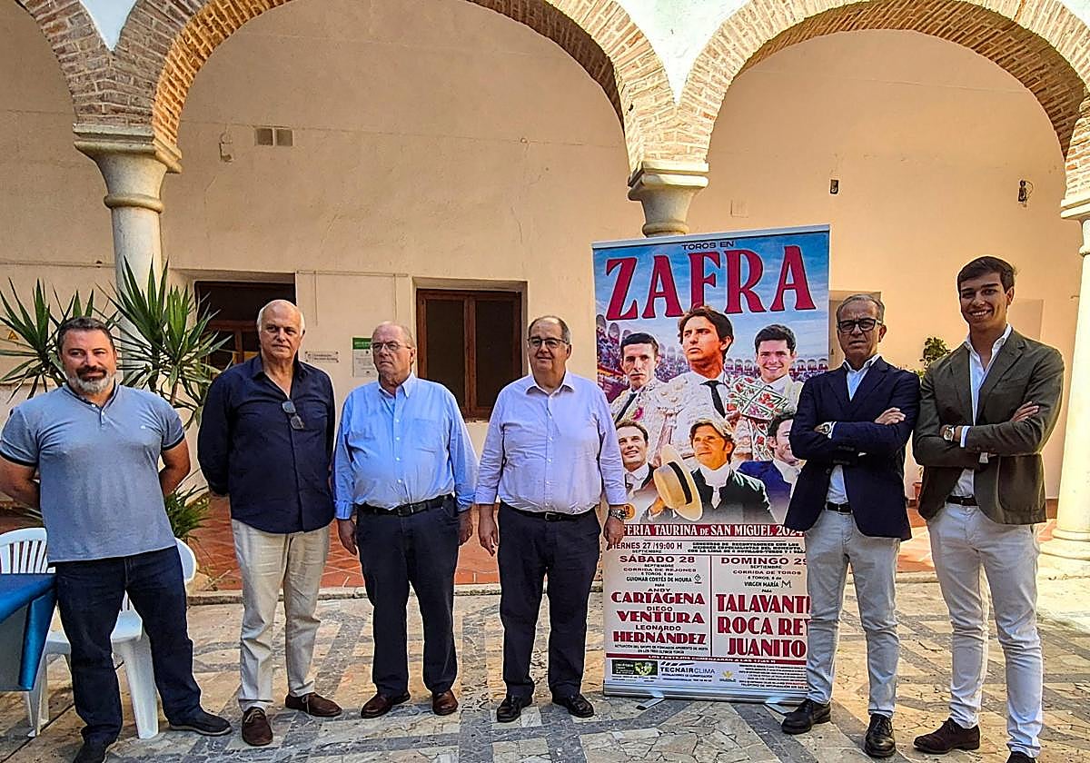 Presentación del anuncio que componen los carteles de la Feria Ganadera de Zafra 2024.