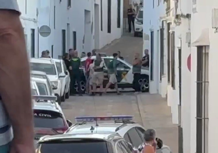 El juez imputa al joven de Fregenal un homicidio en grado de tentativa y cuatro delitos más