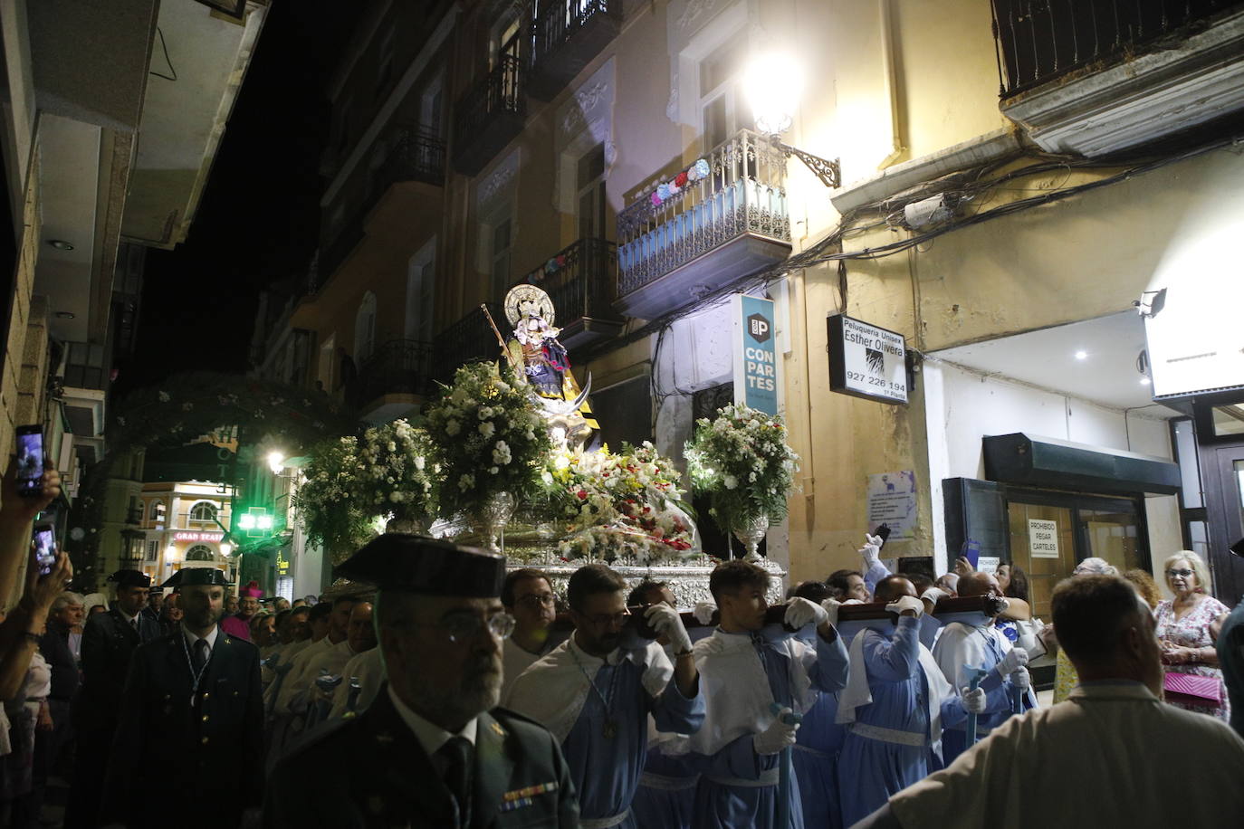Imágenes de la patrona por las calles de Cáceres (II)