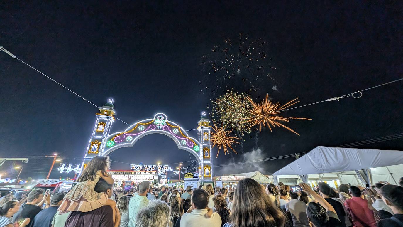 El ferial de Don Benito se enciende para despedir el verano