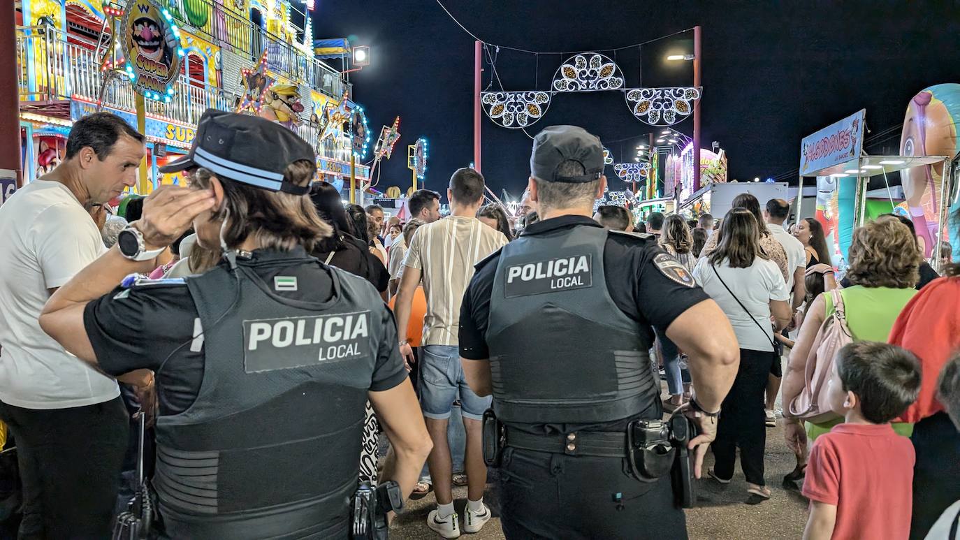 El ferial de Don Benito se enciende para despedir el verano